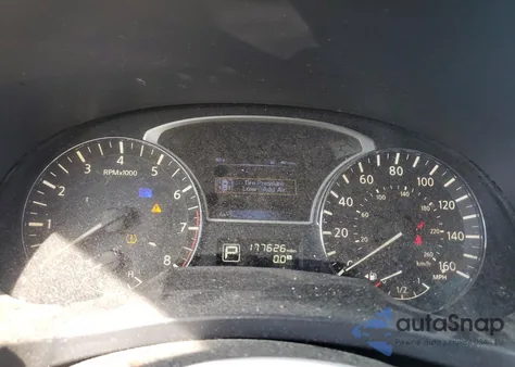 2015 Nissan Altima 2.5 z USA, uszkodzony, nr VIN 1N4AL3AP6FN352316